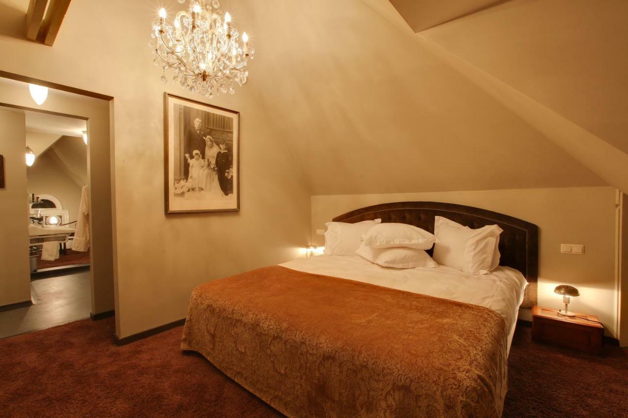 Villa Sterrebosch - Boutique Hotel - 1 Suite - Centrum 비첸 외부 사진